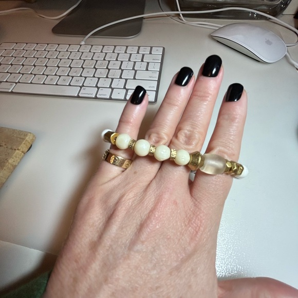 Stella & Dot Mixed Stone/Gold Bracelet - Picture 4 of 4